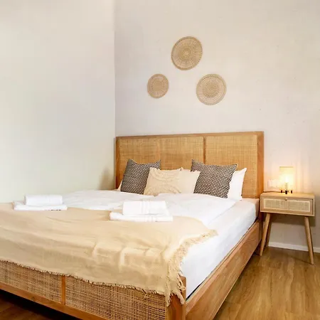 Sonnenblick Apartment *